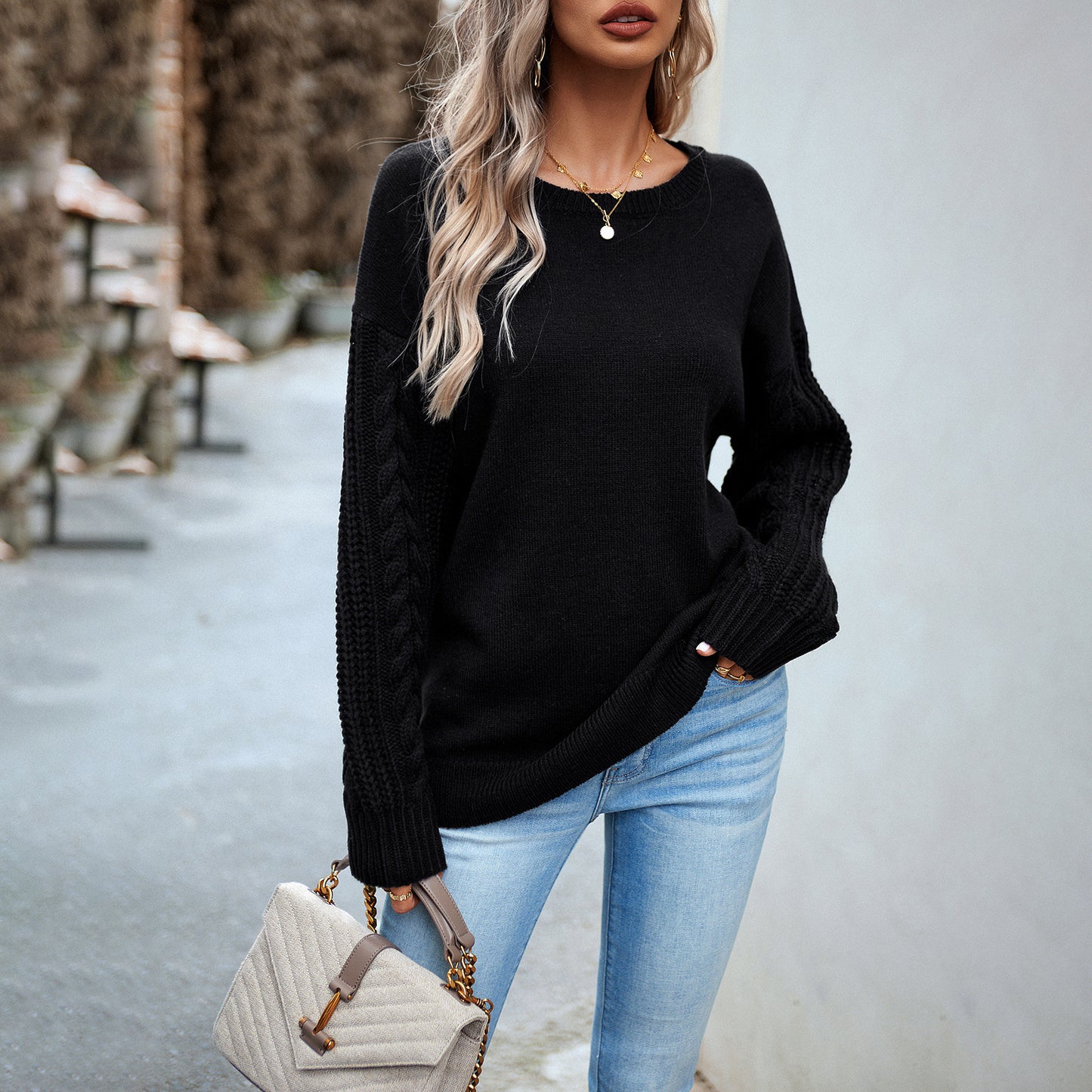 Women’s Classic Round Neck Sweater